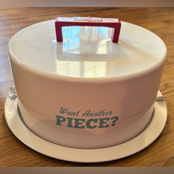 Cake Boss Metal Locking Cake Carrier “Want Another Piece?” Retired